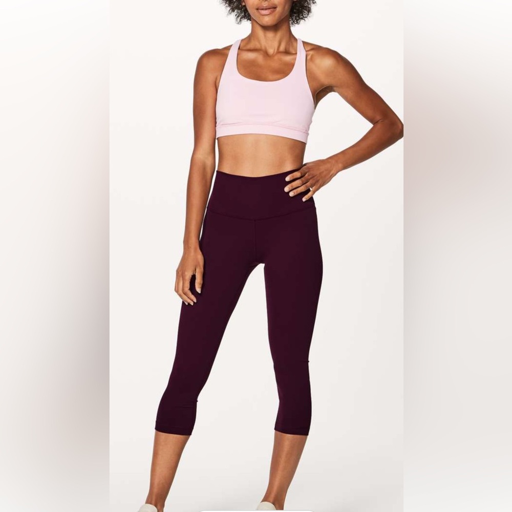 Lululemon Wunder Under Crop (Hi-Rise) (Full-On Luxtreme 21") gray size 2